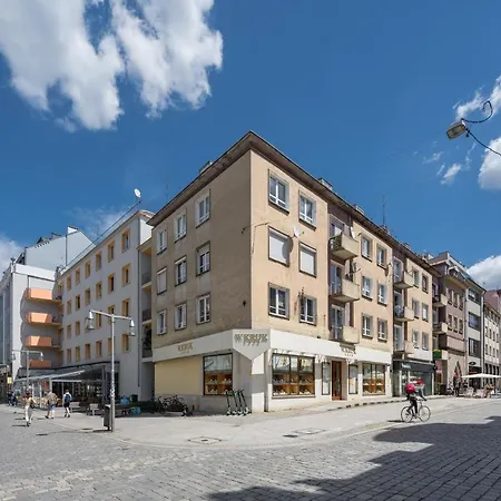 Apartment Market Square Corner Kuznicza By Renters