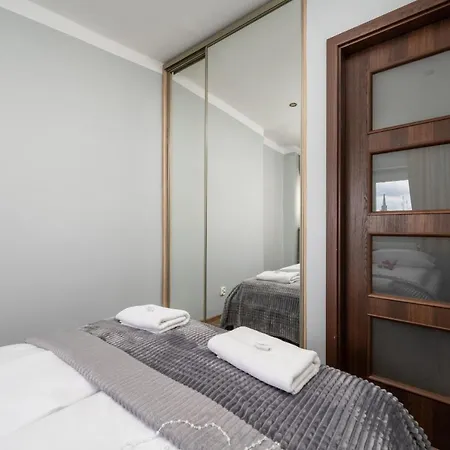 Apartment Market Square Corner Kuznicza By Renters Wroclaw